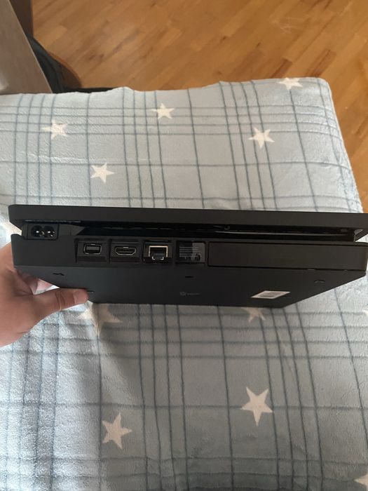 PlayStation 4 Slim 500gb