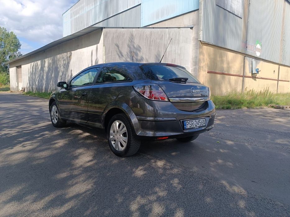 Opel astra LPG GTC