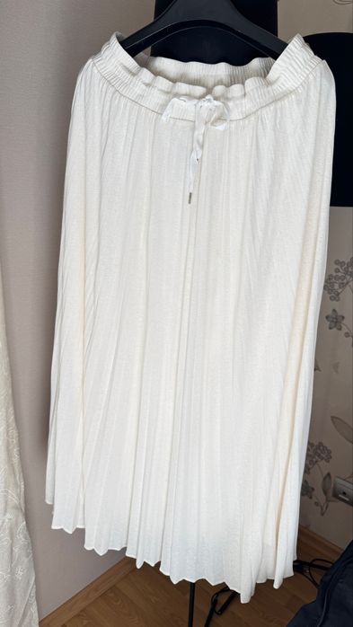 Спідниця Massimo Dutti, легка, на резинці (M-L )