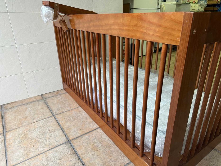 Cama criança Cerne com Colchão NOVO