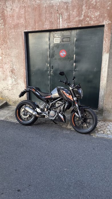 Mota KTM Duke 125