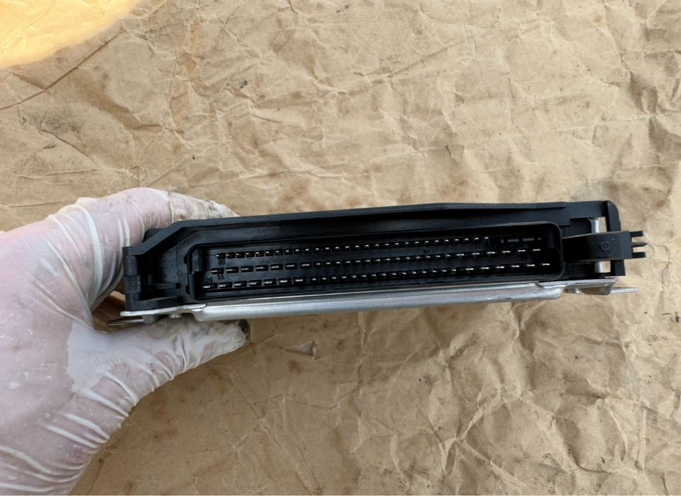 Блок управління ABS ESP до Audi A6C5 Allroad Volkswagen 2.5TDI