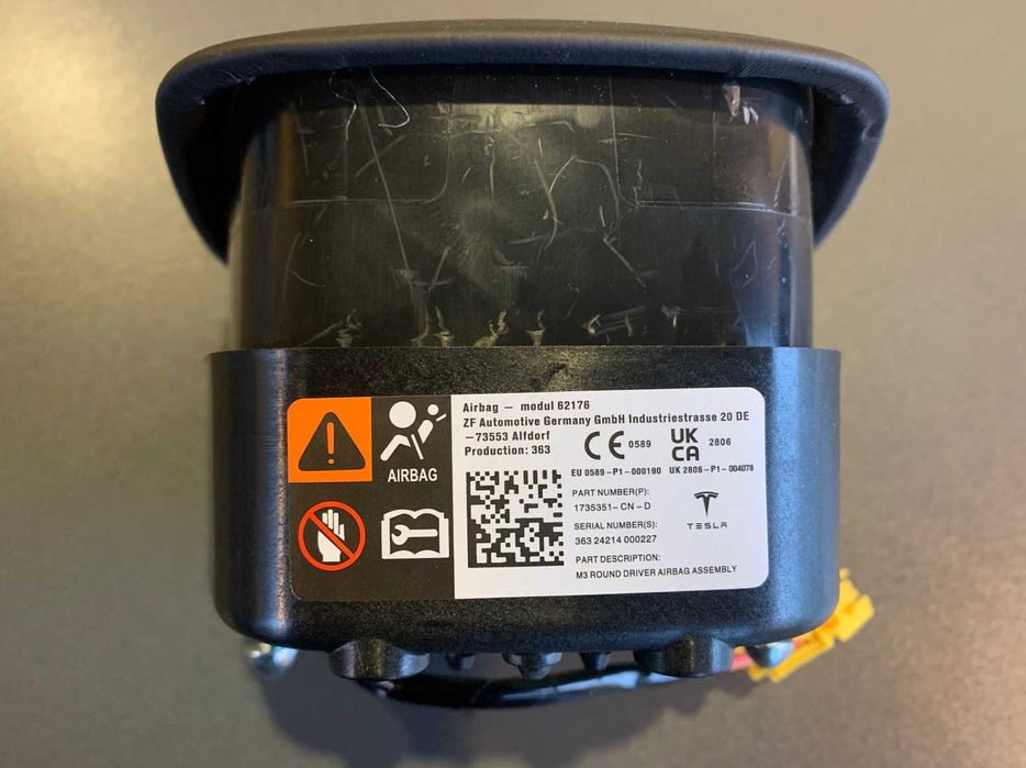 Подушка безпеки Tesla Model 3 Highland ( USA) 1735351-CN-D