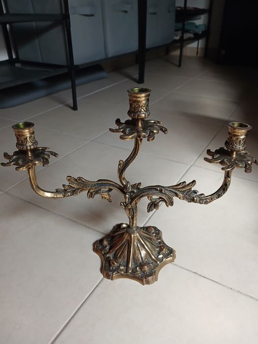 Candelabro 3 lumes Antigo Estilo Barroco