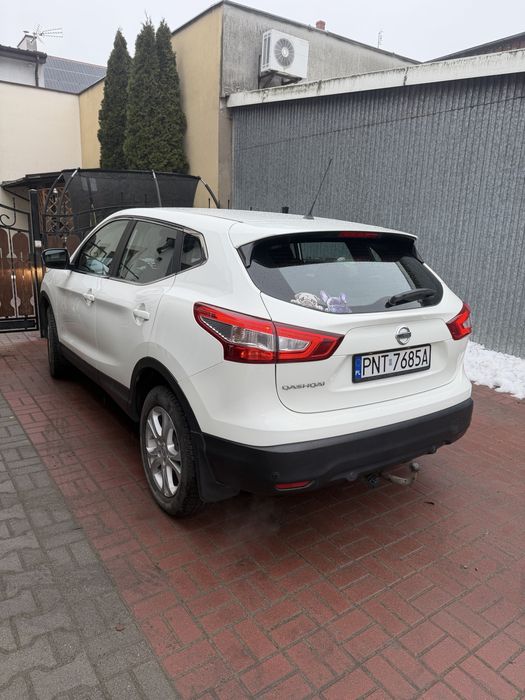 Nissan qashqai 1,2 benzyna automat