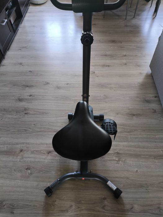 Rower stacjonarny magnetyczny