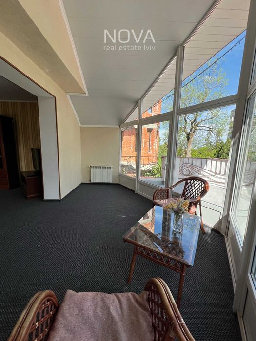 Продаж бізнесу у центрі Трускавця : готель, кафе, приміщення, ділянка