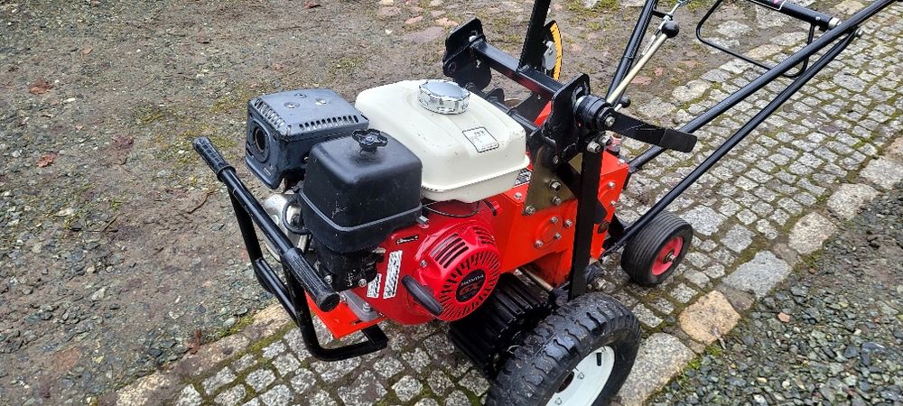 Sprzedam wycinarkę do darni WEIBANG WBSC409H