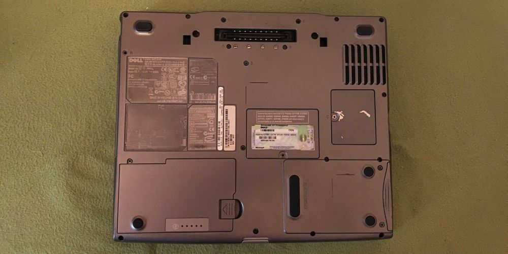 Laptop  Dell Latitude D610 Intel Pentium