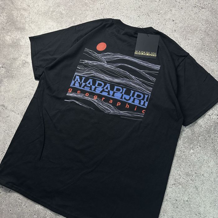 Футболка Napapijri S,M,L,XL на спині принт