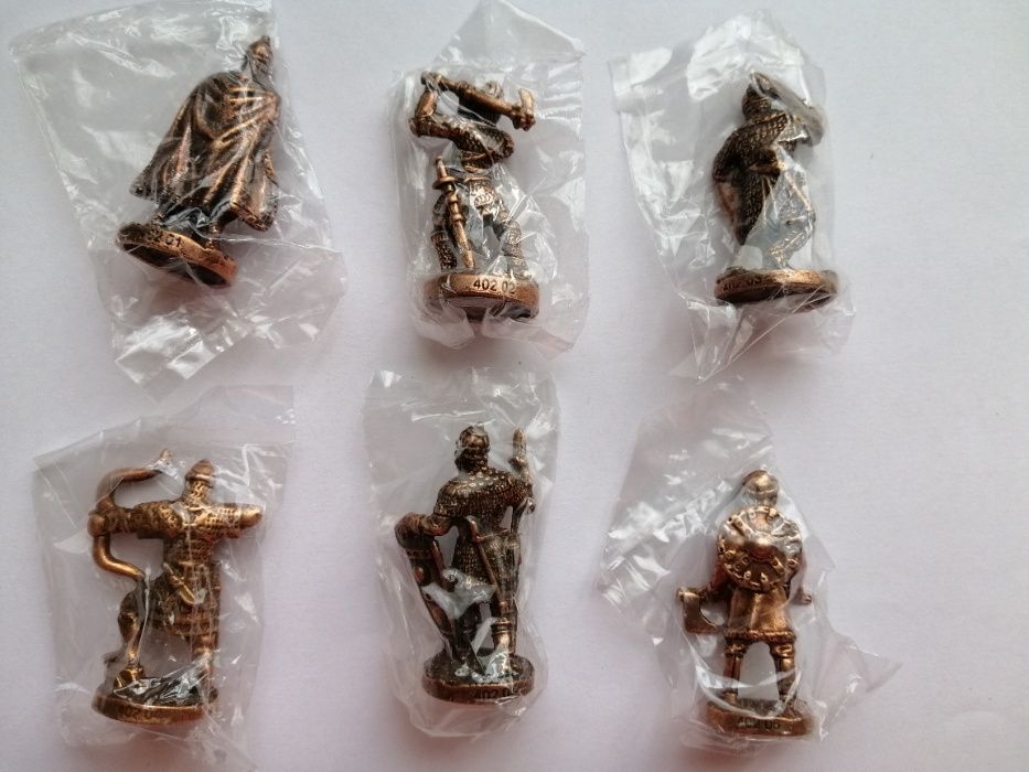 Ландрин Солдатики из серии Ледовое побоище, набор 12 шт., 2007 г.