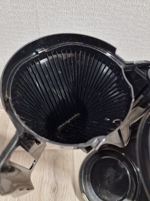 Крапельна кавоварка з фільтром Philips HD 7546 для молотої кави