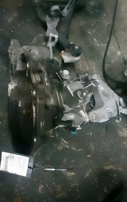 Caixa de velocidades manual OPEL Astra H Hatchback (L48)