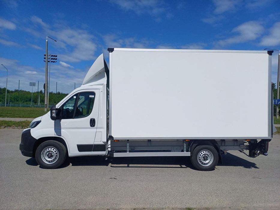 Toyota Proace Max  Proace Max Kontener + Winda 8 palet