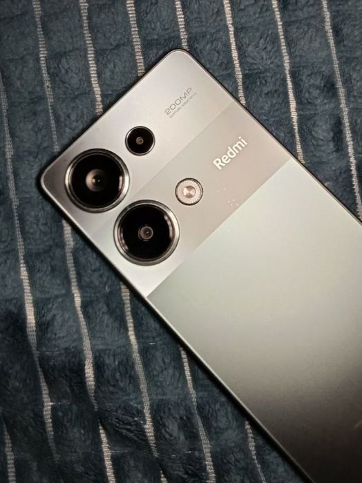 Xiaomi Redmi note 13 pro