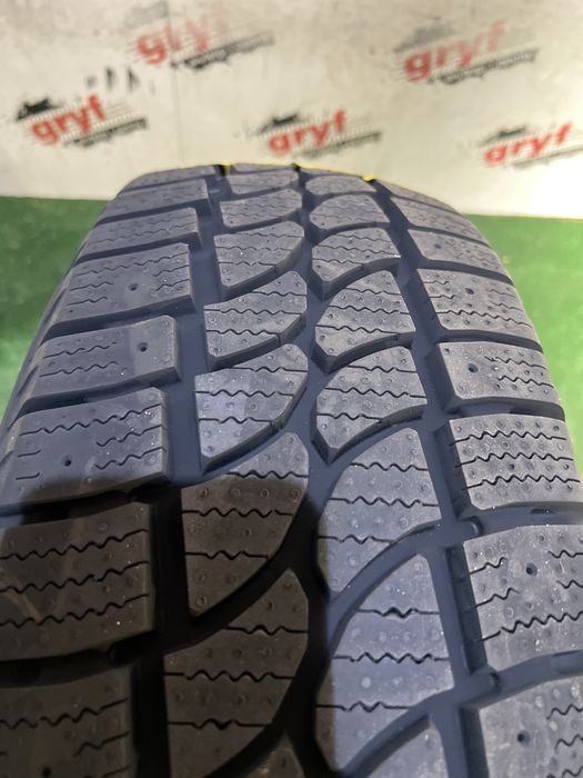 NOWY Komplet Opon Kormoran 225/70/15C