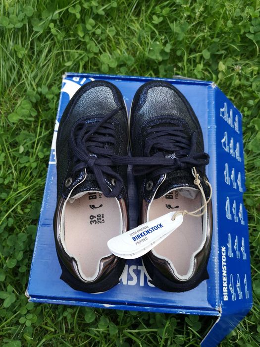 Birkenstock półbuty  rozm 39 NOWE