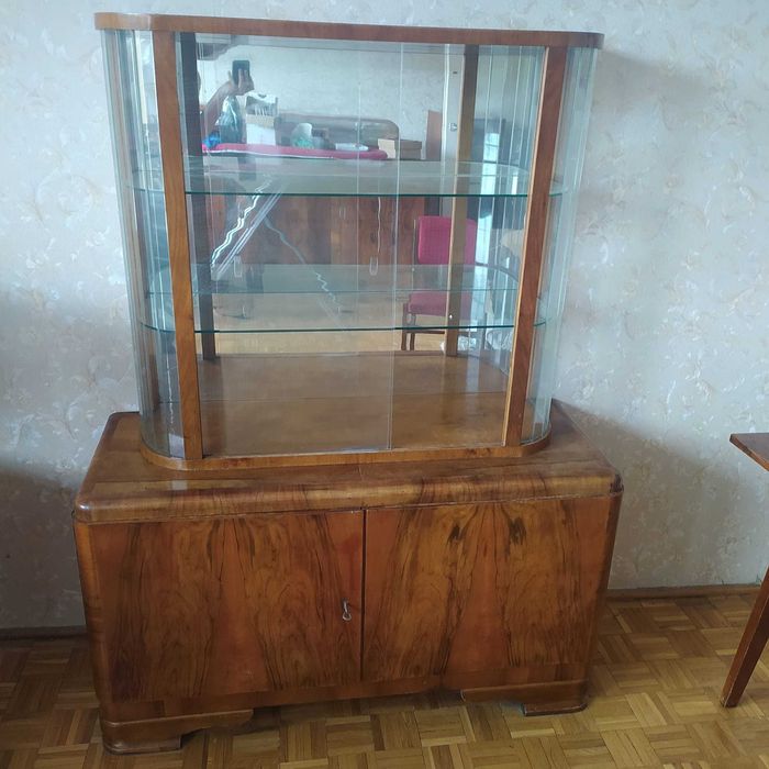Stylowa serwantka Art Deco