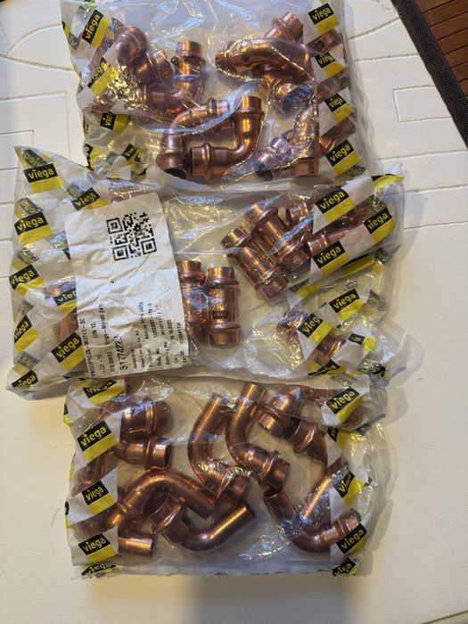 Kształtki viega -nowe 15 paczek po 10 szt.