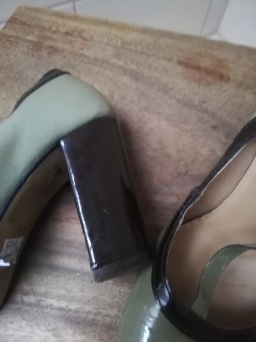 Czółenka Gino Rossi roz 36 skóra naturalna