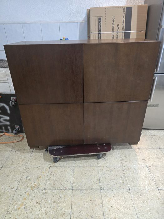 Móvel aparador de arrumação