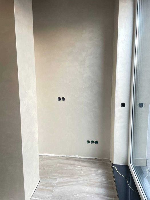 Продам  квартиру з ТЕРАСОЮ в новобудові поруч ЦЕНТРУ