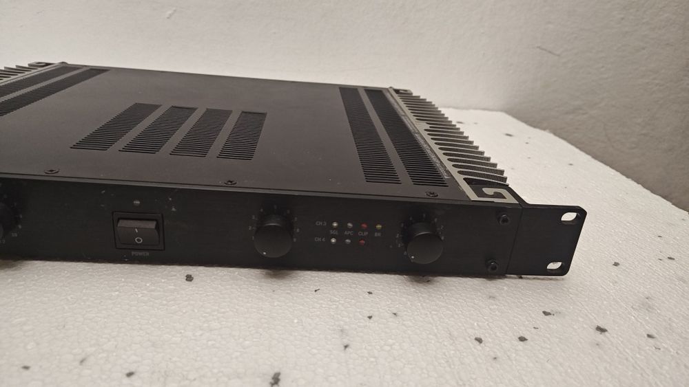 Wzmacniacz APart Champ 4