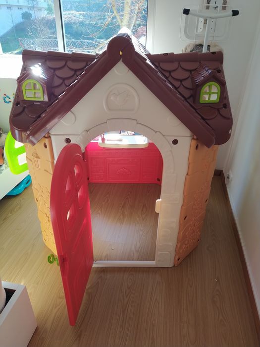 Casa infantil "Feber"