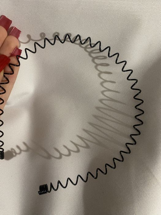 Чорний обруч