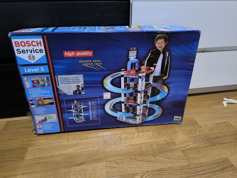 Pista carrinhos -  brinquedo garagem bosh