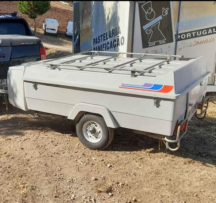 Vendo atrelado em bom estado