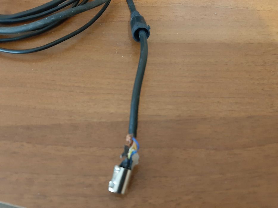 do komputera, głośniki, klawiatura, kamerka, mikrofon