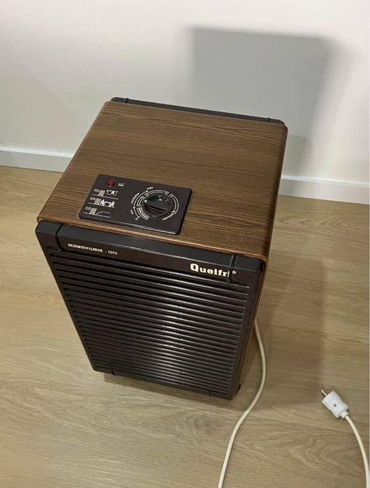 Desumidificador a imitar madeira carvalho queifri 1074