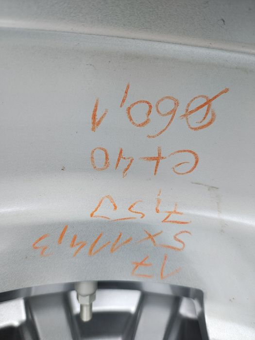 Felgi 17 Toyota 5x114,3 7,5J et40 czujniki TDG2-757