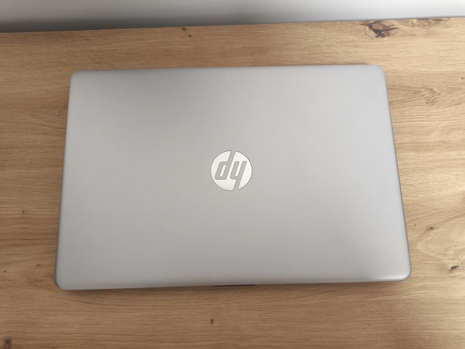 JAK NOWY! HP 15s | Ryzen 5 5500U | 16GB RAM | SSD 256GB | Windows 11