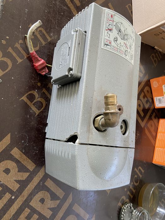 Pompa próżniowa Becker -850 mbar