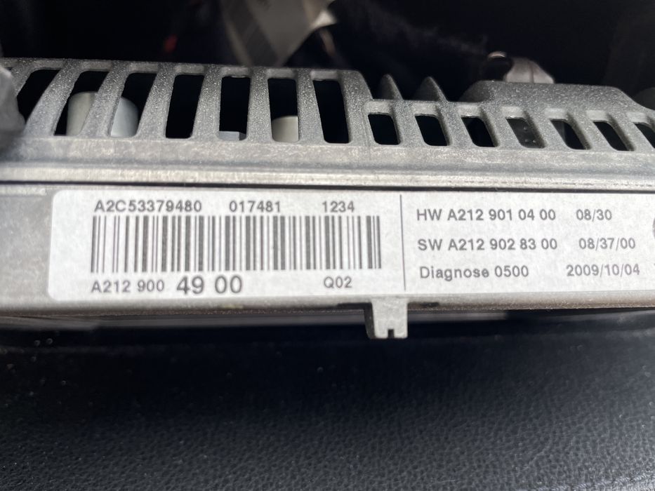 Wyswietlacz ekran Radia Navi Mercedes E klasa w207 w212 cls w218