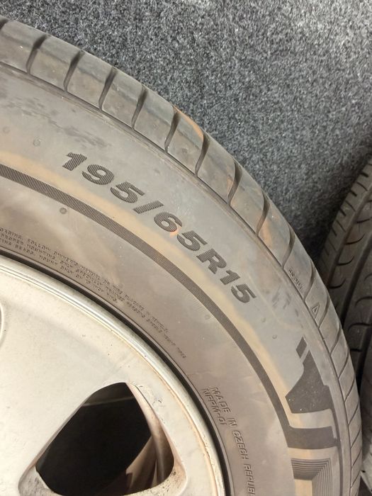 Jantes  especiais Audi  15 Polegadas com pneus