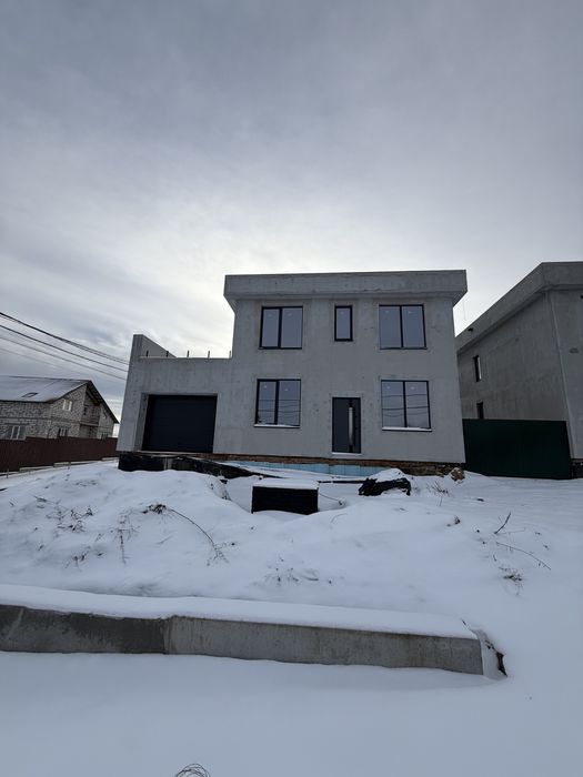 Продаж сучасного будинку Гореничі