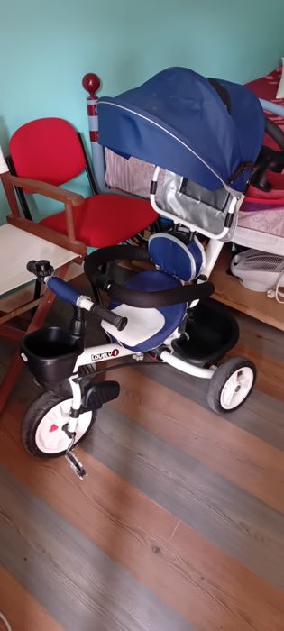 Triciclo para bebé/criança