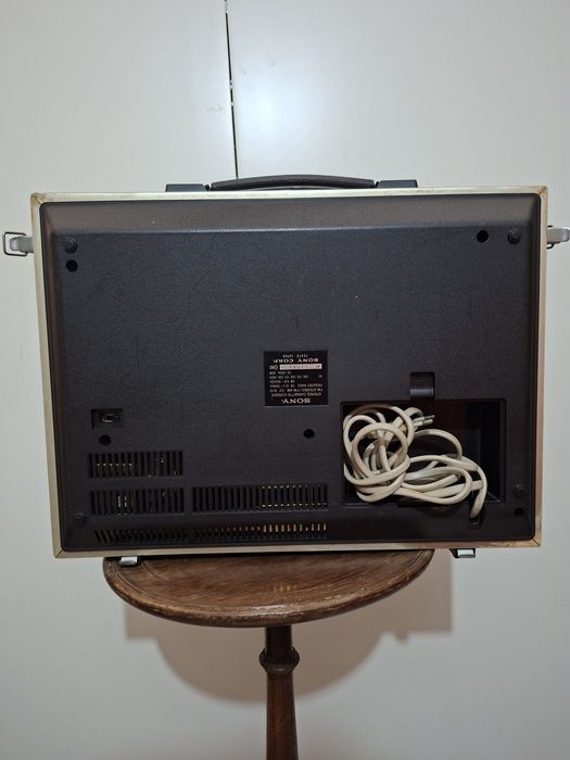 SONY anos 60 com cassete