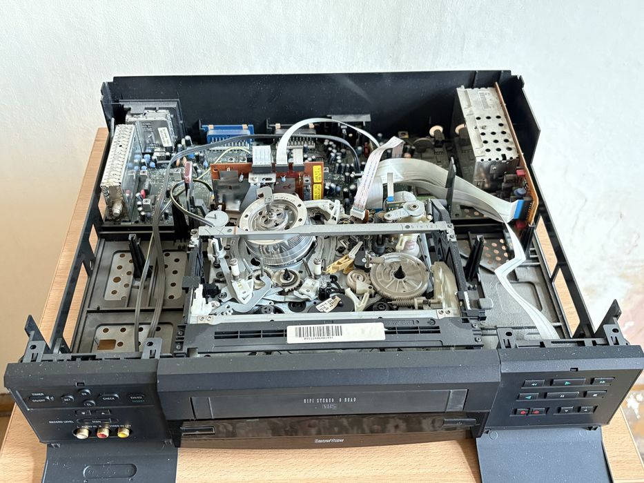 Magnetowid Grundig GV 440 VPS