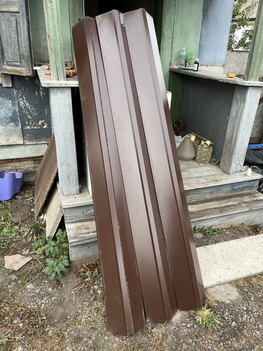 Коник коньок конек покрівельний коричневий поліестер