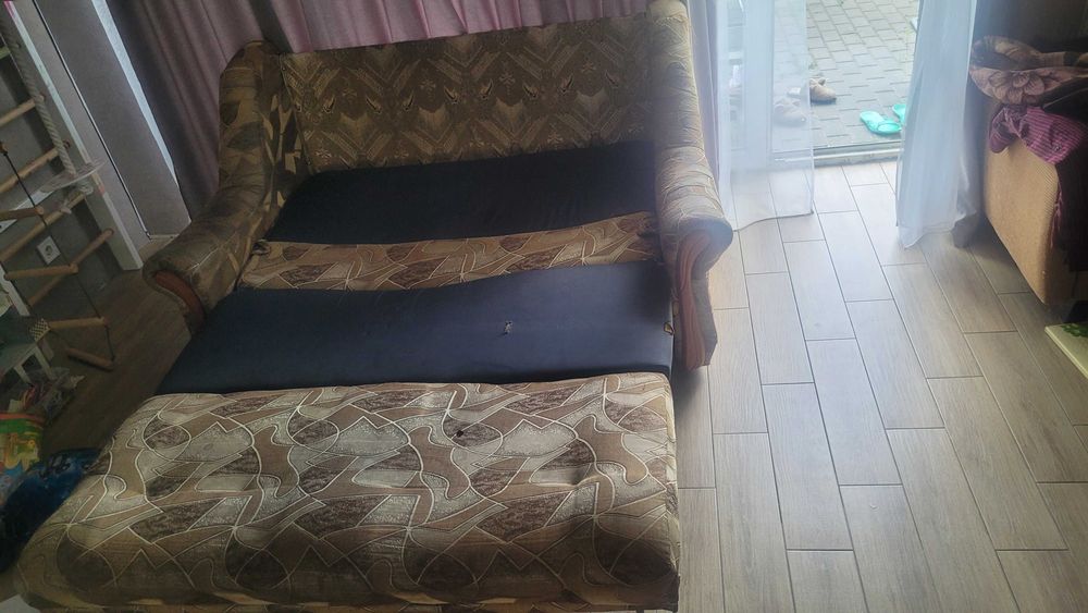 Диван розкладний Білогородка