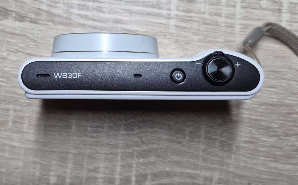 Samsung WB30F 10x zoom Wi-Fi 8GB etui