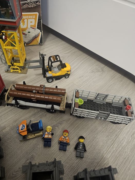 Lego kolejka 60198