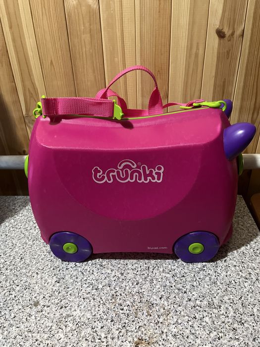 Дитяча валіза-каталка Trunki