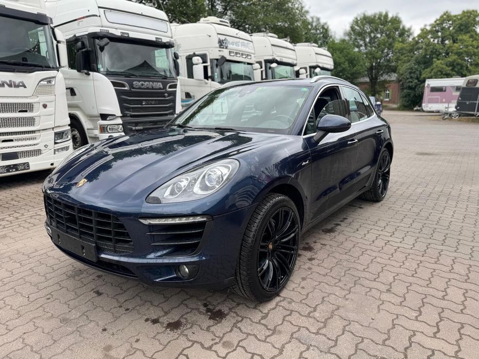 Porsche Macan full options