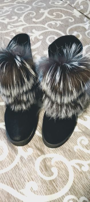 Зимние ботинки, сапожки.