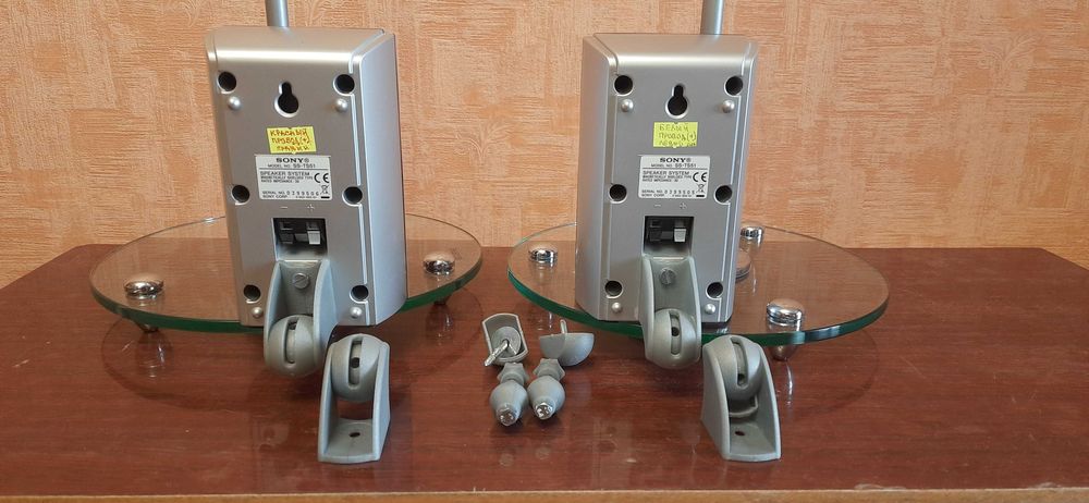 Домашній кінотеатр с караоке Sony DAV-DZ120K